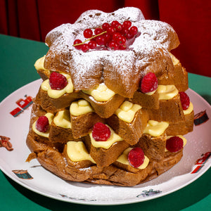 Pandoro farcito con Crema e Frutti di Bosco